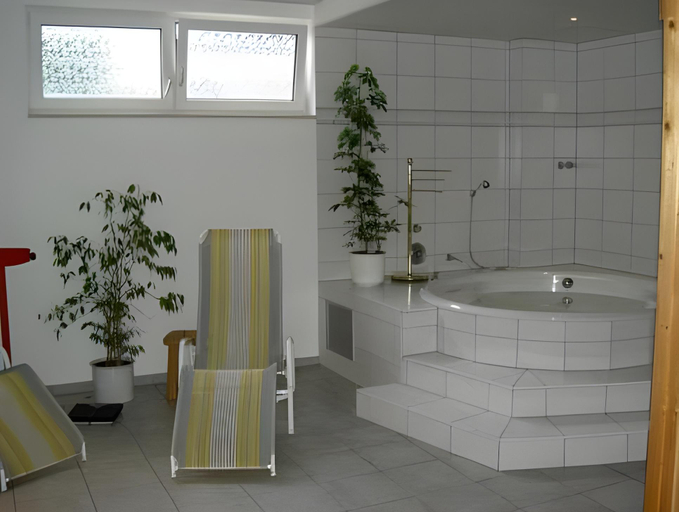 Bathroom 3, Hotel Lowen, Bodenseekreis