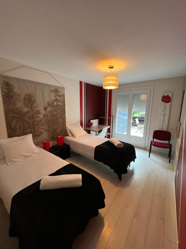 jacuzzi 130m 6-8 pers a 15mn Bx tramC la campagne en centre ville 5, Gironde