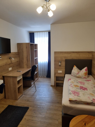 Bedroom 3, Landhotel Engel, Neckar-Odenwald-Kreis