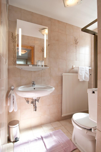 Bathroom 5