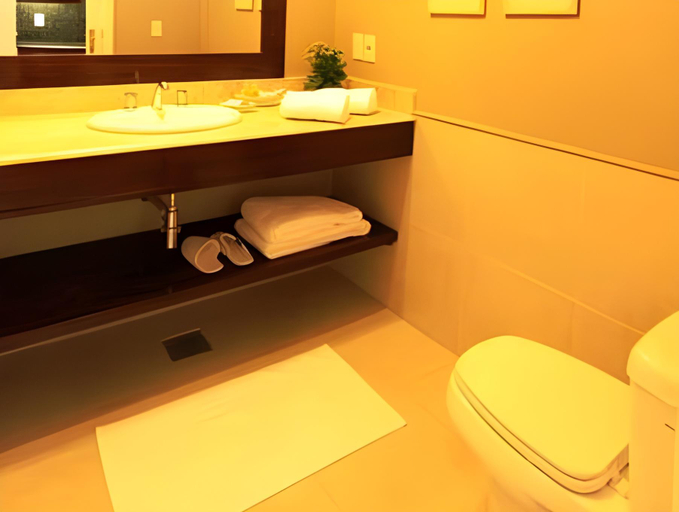 Bathroom 5, Las Lomas Casa Hotel, Asunción