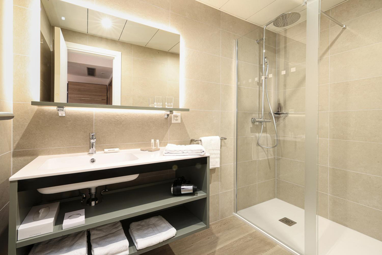 Bathroom 4, Hotel Geranio Au Lac, Locarno