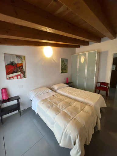 Bedroom 13