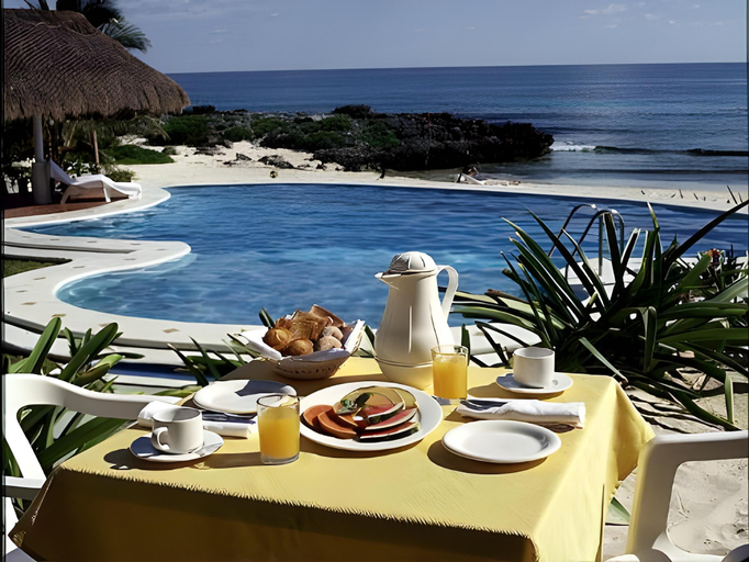 Food & Drinks 5, Hotel Playa la Media Luna, Isla Mujeres