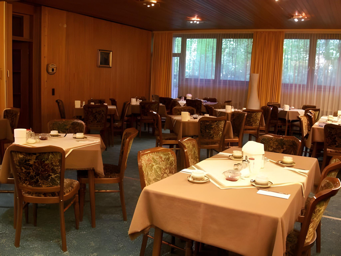 Food & Drinks 3, Waldhotel, Mainz-Bingen