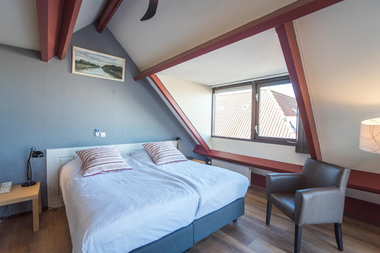 Bedroom 3, Hotel Faber, Zandvoort