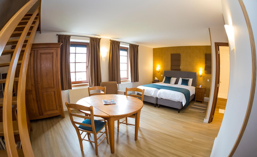 Bedroom 9