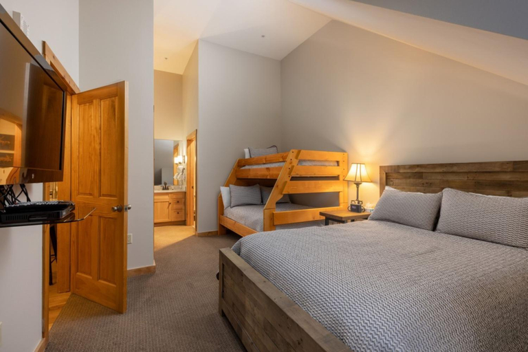 Bedroom 6