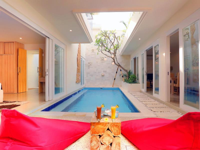Swimming Pool 10