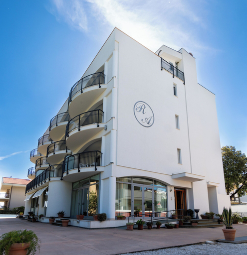Exterior & Views 1, Altamira Residence, Teramo