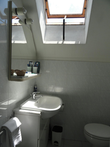 Bathroom 2, Residence Giusti 6, Milano