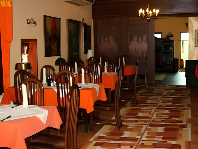 Food & Drinks 2, Hotel Podkowa, Środa Śląska