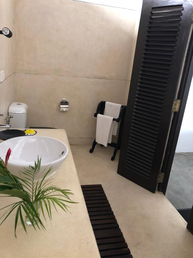 Bathroom, Galle Henna Beach House, Habaraduwa