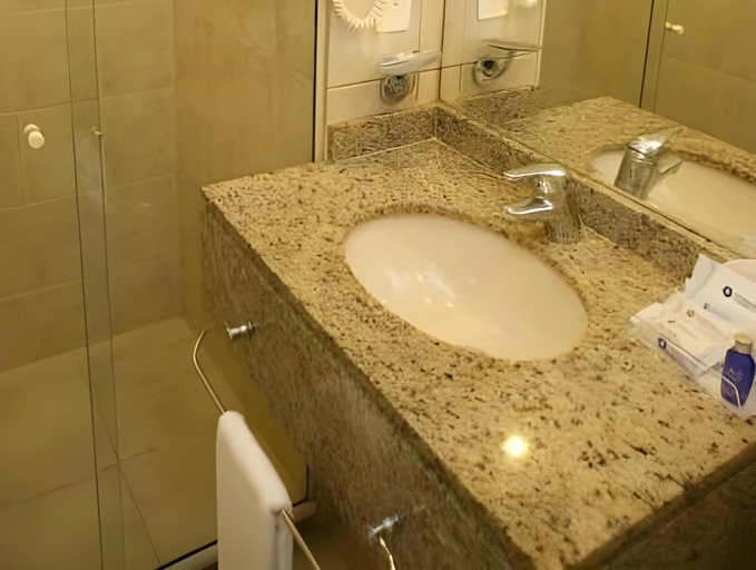 Bathroom 5, Transamerica Executive Perdizes, São Paulo