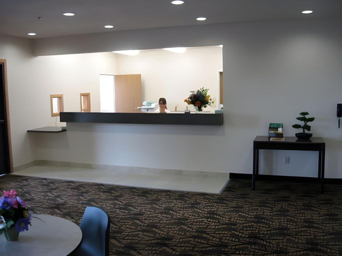 Public Area, Baymont by Wyndham Harlan, Shelby