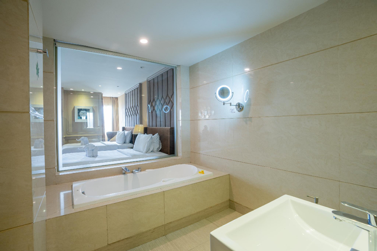Bathroom 3