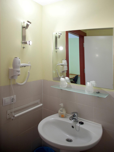 Bathroom 4, Nuestra Senora del Carmen, Murcia