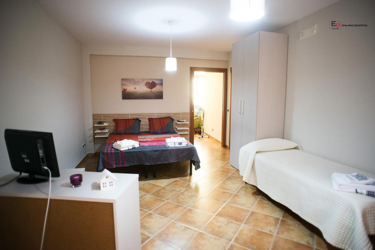 Others 3, ARAS b&b -, Caltanissetta