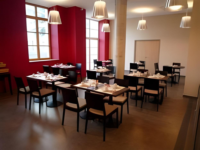 Food & Drinks 2, Residhome Grenoble Caserne De Bonne, Isère