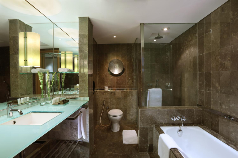 Bathroom 6
