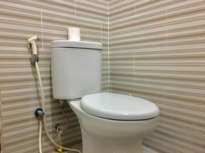 Bathroom 23