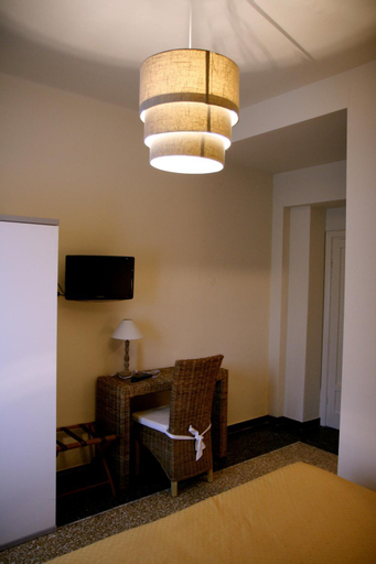 Bedroom 3, Hotel Gabbiano, Savona