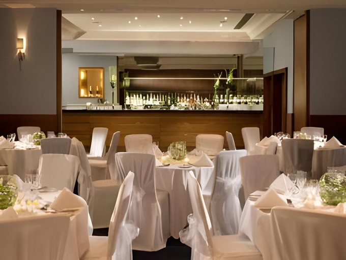 Food & Drinks 5, Village Hotel Chester St David's, Flintshire