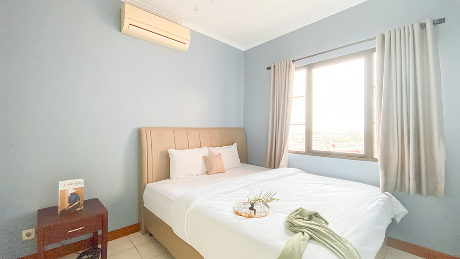 Spacious and Comfy 3BR at Puri Garden Apartment By Travelio, West Jakarta