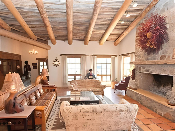 Public Area 3, Tanque Verde Ranch, Pima