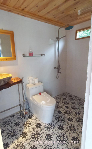 Bathroom 3, Lucky Daisy Buffalo House, Sa Pa