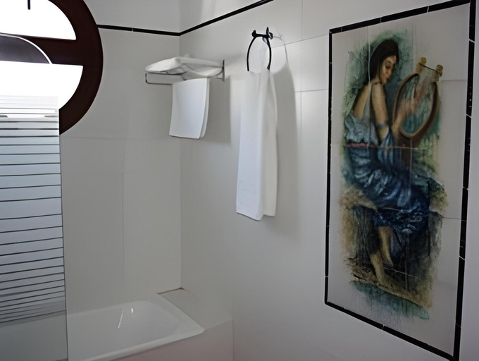 Bathroom 3, Hacienda Olontigi Hotel, Sevilla