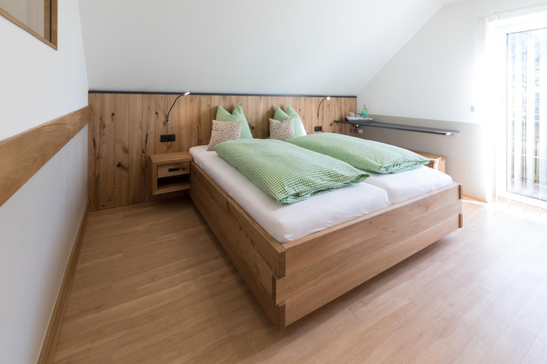 Bedroom 2, Gasthaus - Gastehaus Schusterbauer, Graz Umgebung