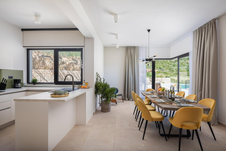 Business center, Luxury Villa Envivo Komiza with heated pool and professional gym, Komiža