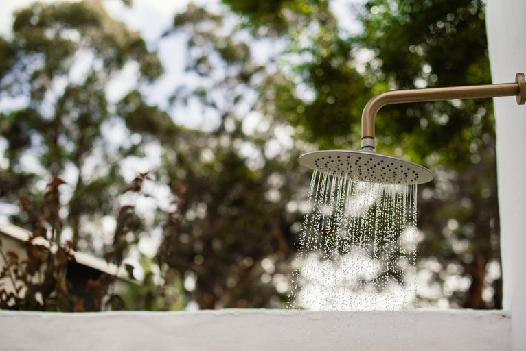 Bathroom 3, Stanford Valley Country Lodge, Overberg