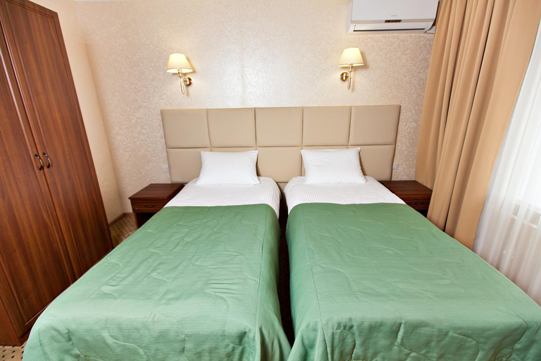 Others 4, Gvardeiskaya Hotel, Vysokogorskiy rayon