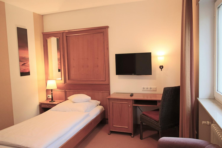 Bedroom 17