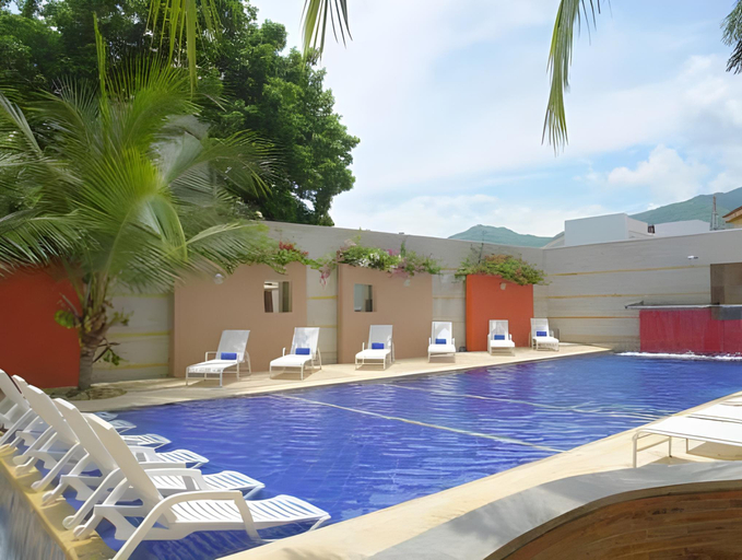 Sport & Beauty 2, Hotel Santorini Resort, Santa Marta (Dist. Esp.)