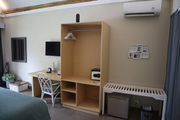 Bedroom 9