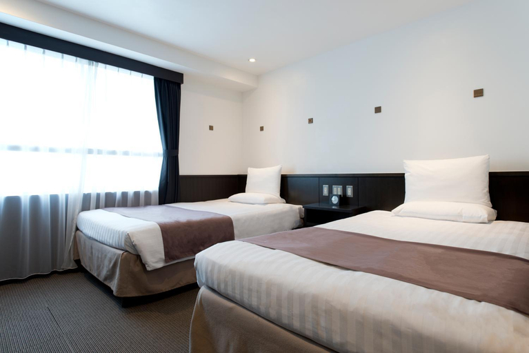 Bedroom 25
