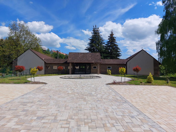 Others 2, Szepasszonyvolgy Apartman, Eger