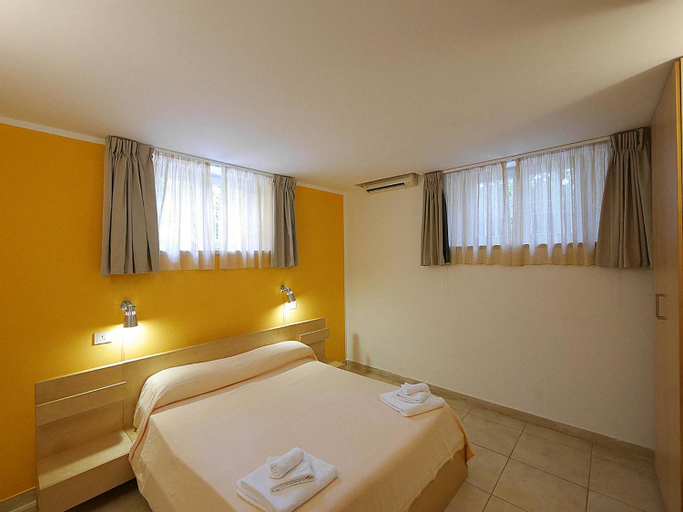 Bedroom 13