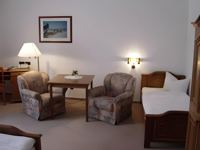 Bedroom, Meeressterne Hotel Weißes Schloß, Vorpommern-Greifswald