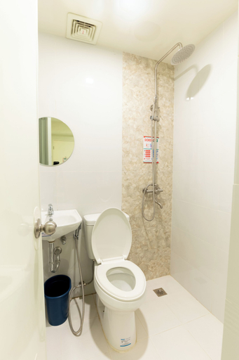 Bathroom 3, Astrotel Cebu, Cebu City