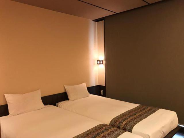 Bedroom 3, The Edo Sakura, Taitō