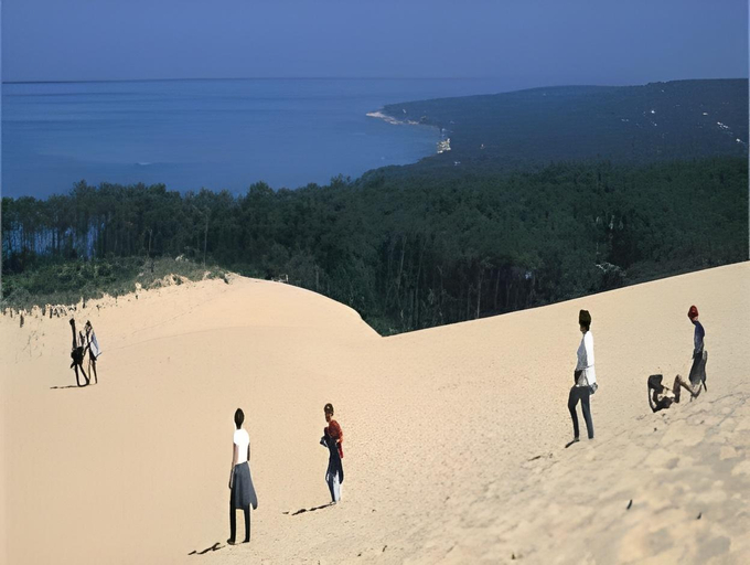 Others 4, Appart'hotel Le Trianon, Gironde