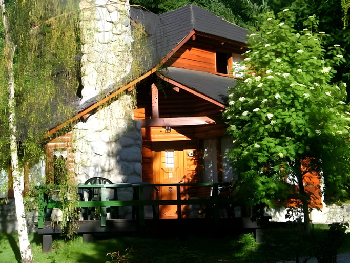 Exterior & Views 10