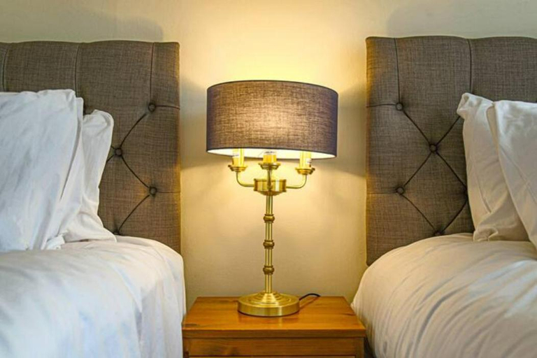Others 4, Lowndes House - Close to City Centre - FreeParking, Milton Keynes