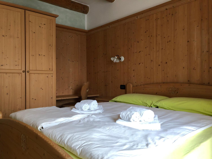 Others 5, B&B Monte Tesobo, Trento