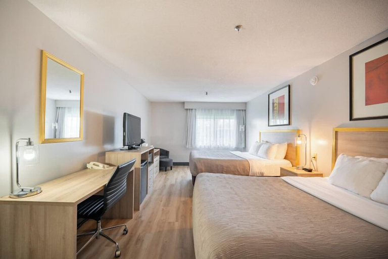 Bedroom 4, HFX Airport Hotel, Halifax