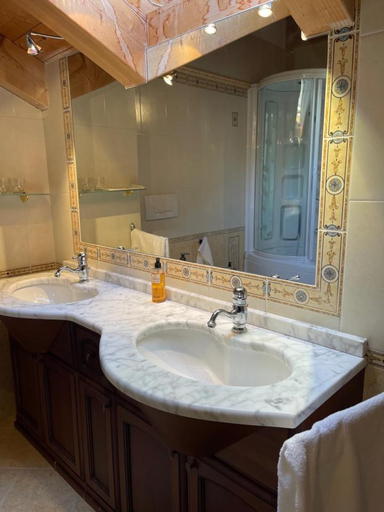 Bathroom 4, Alpino Charme Apartments, Trento